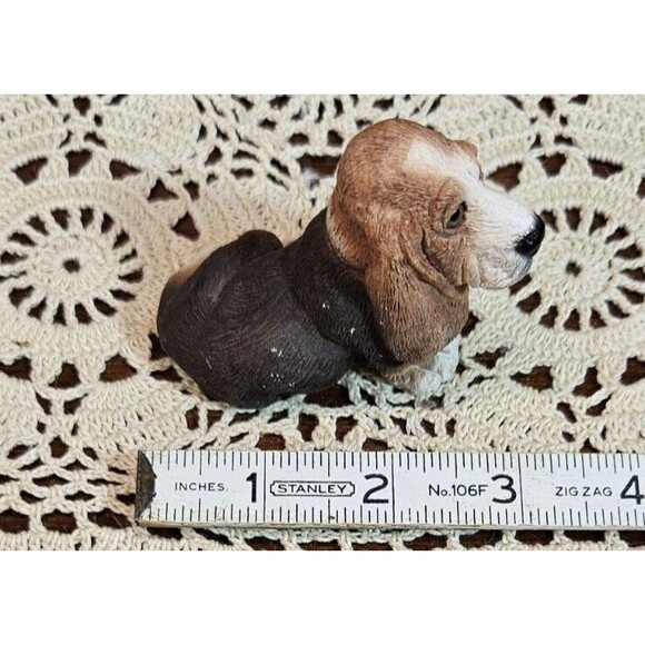Pair of Stone Critters Basset Hound Dog Figurines Signed Miller 1984 and 1985 - Picture 12 of 12